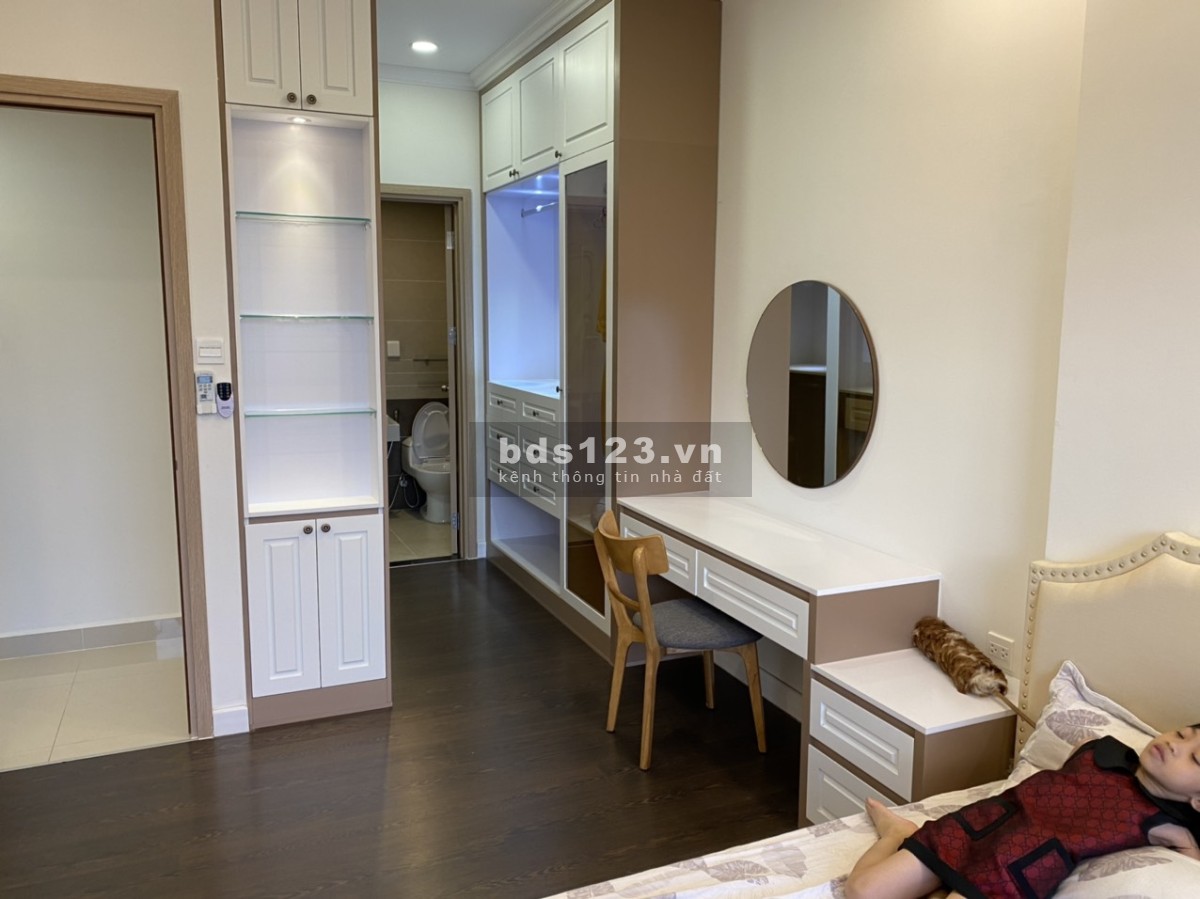 Chính chủ gửi cho thuê căn hộ 2 phòng ngủ tuyệt đẹp tại dự án The Sun Avenue