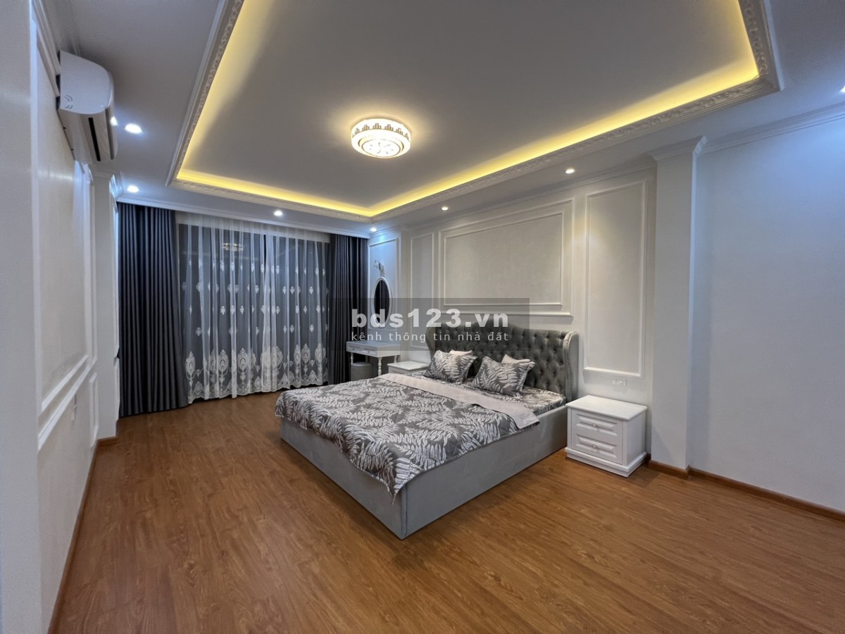 Gấp bán nhà phân lô La Khê Sát 7 tầng thang máy nk, 55M2, MT4M, Đẹp long lanh full nội thất