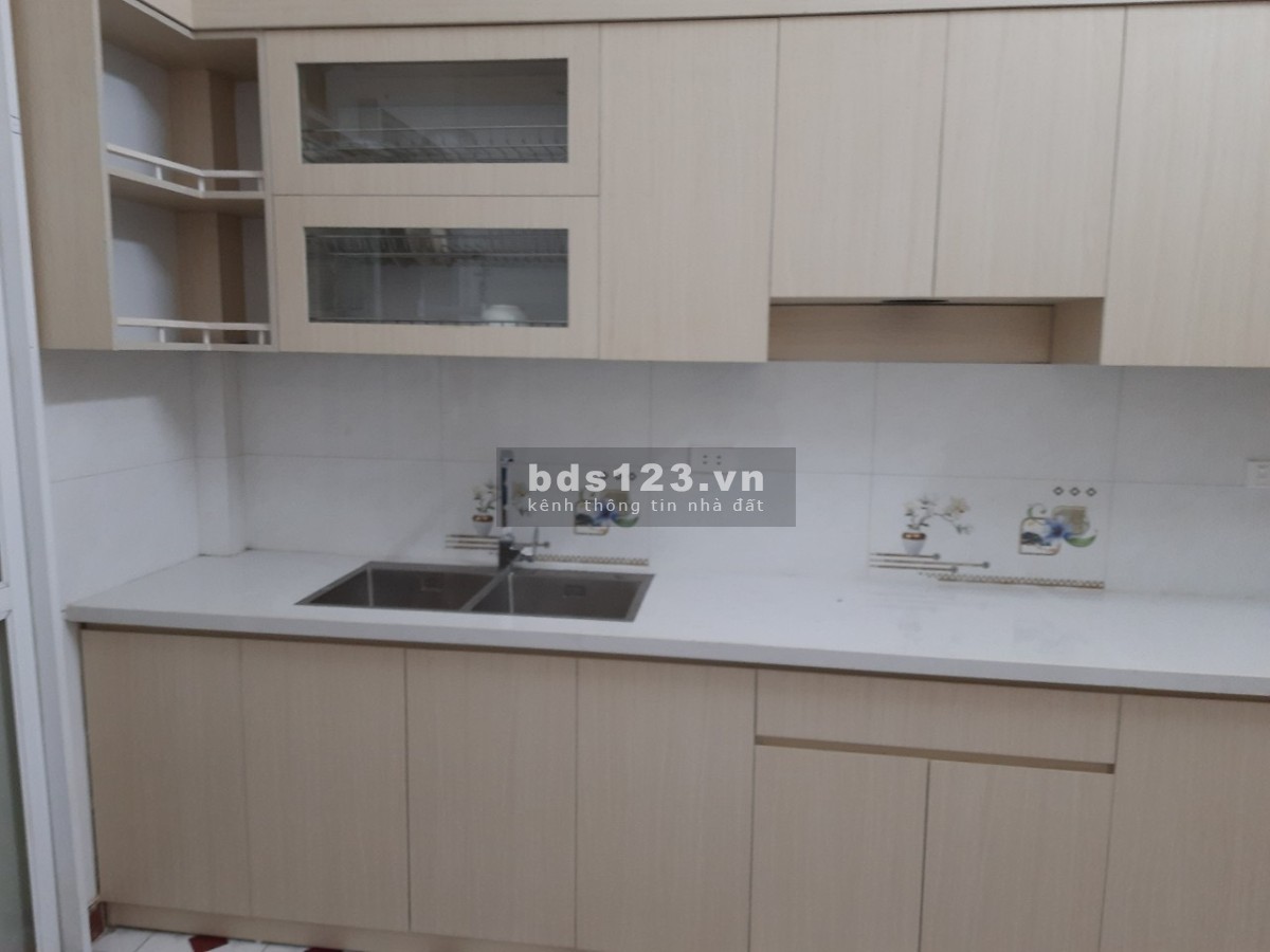Nhà 31 ngõ 226 đường Lê Duẩn, phân lô, ô tô .4,5 tầng,Mt 3,5m,MB 48m2 Giá bán : 6,85 tỷ