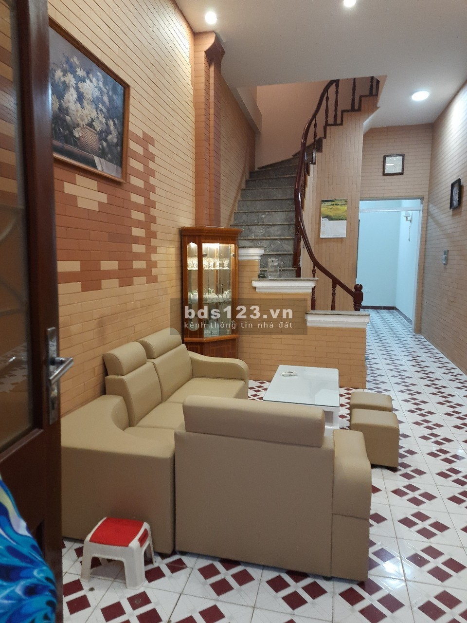 Nhà 31 ngõ 226 đường Lê Duẩn, phân lô, ô tô .4,5 tầng,Mt 3,5m,MB 48m2 Giá bán : 6,85 tỷ