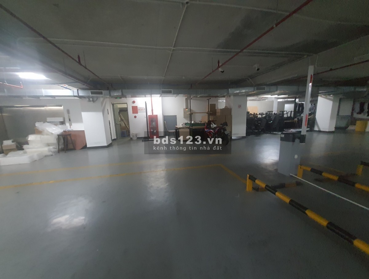 Bán cao ốc Văn phòng Trung tâm Quận 1. Thiết kế 15 tầng. Giá thỏa thuận.
