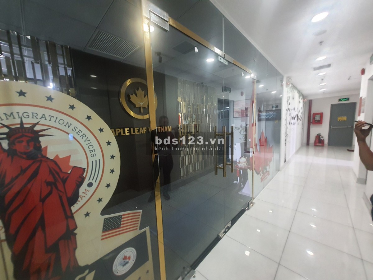 Bán cao ốc Văn phòng Trung tâm Quận 1. Thiết kế 15 tầng. Giá thỏa thuận.