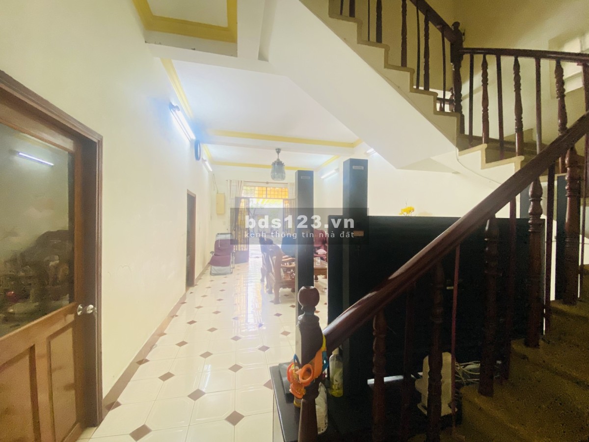 Bán nhà mặt tiền Hàn Thuyên, khu víp Bình Thọ, Tp.Thủ Đức, Nhỉnh 100 triệu/m2.