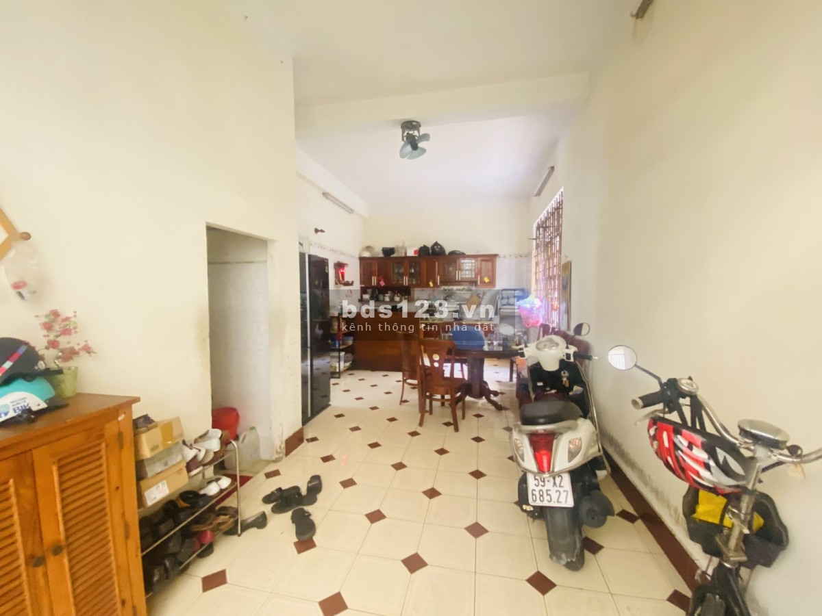 Bán nhà mặt tiền Hàn Thuyên, khu víp Bình Thọ, Tp.Thủ Đức, Nhỉnh 100 triệu/m2.