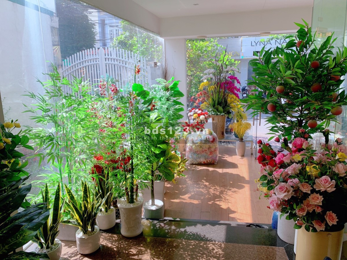 Bán nhà mặt tiền Hàn Thuyên, khu víp Bình Thọ, Tp.Thủ Đức, Nhỉnh 100 triệu/m2.