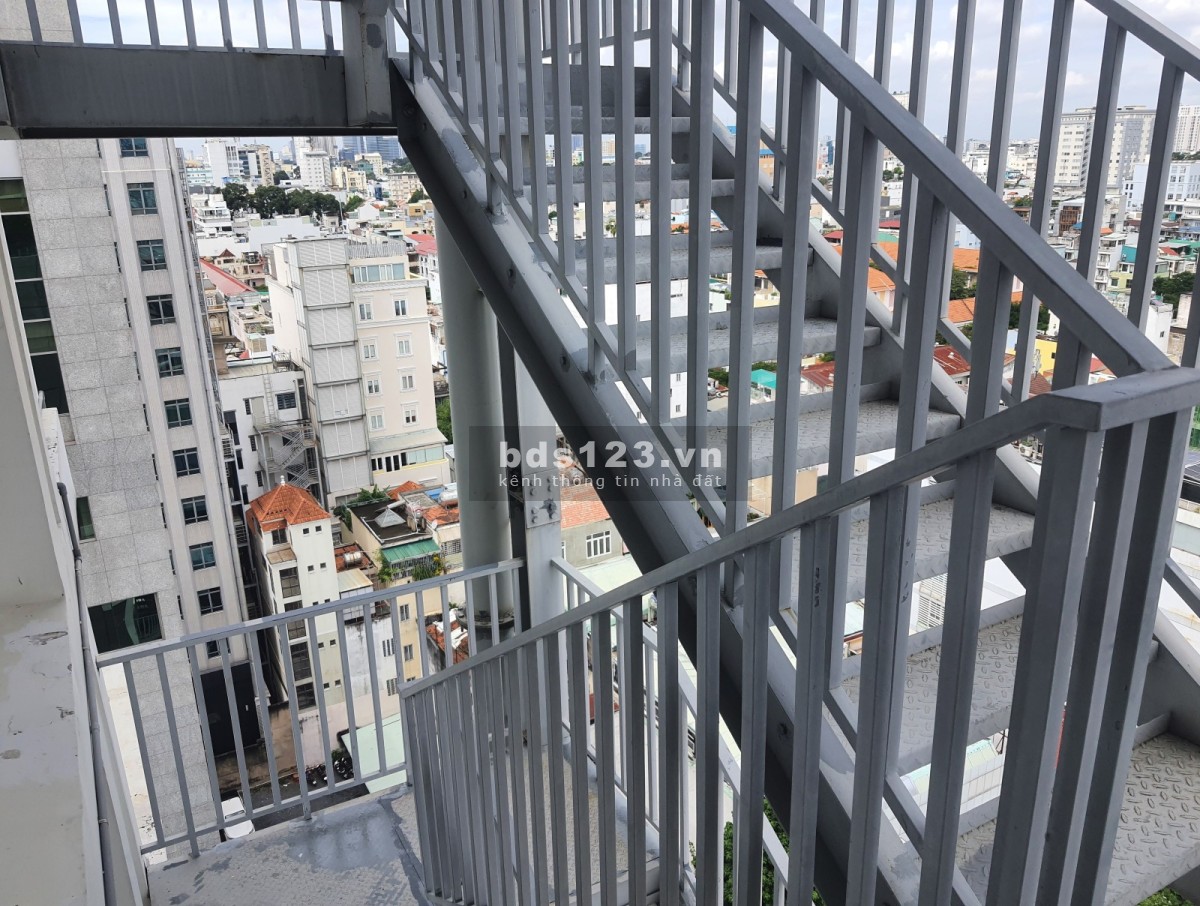 Bán cao ốc Văn phòng Trung tâm Quận 1. Thiết kế 15 tầng. Giá thỏa thuận.