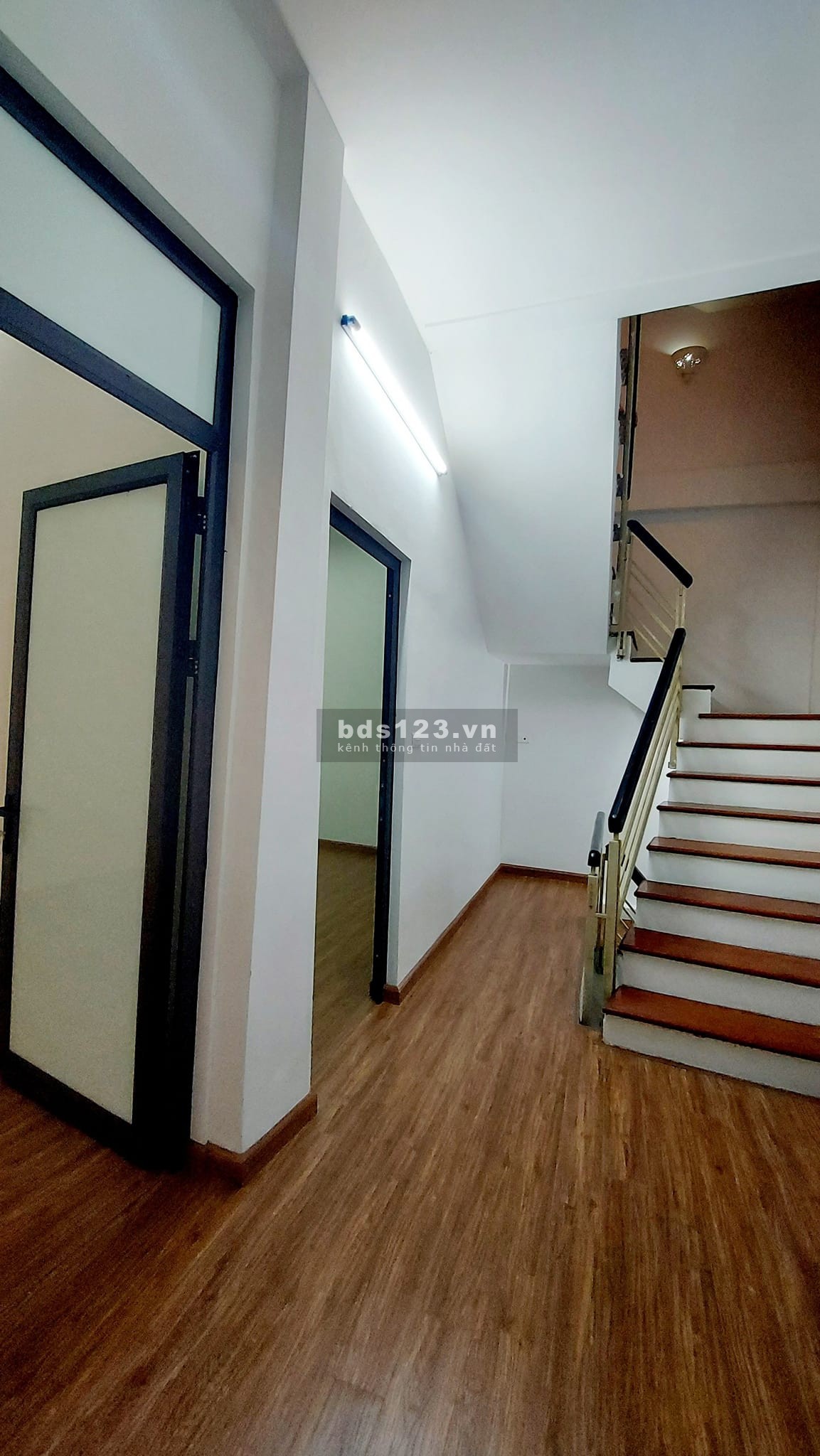 Bán nhà Trần Khát Chân, Hai Bà Trưng 3 bước ra phố 40m giá 4 tỷ