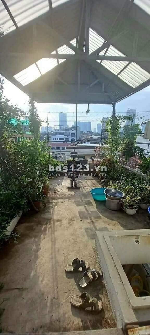 Siêu phẩm nhà đẹp Chùa Láng lô góc 3 thoáng - ngõ thông - kinh doanh 38m 4.5 tỷ