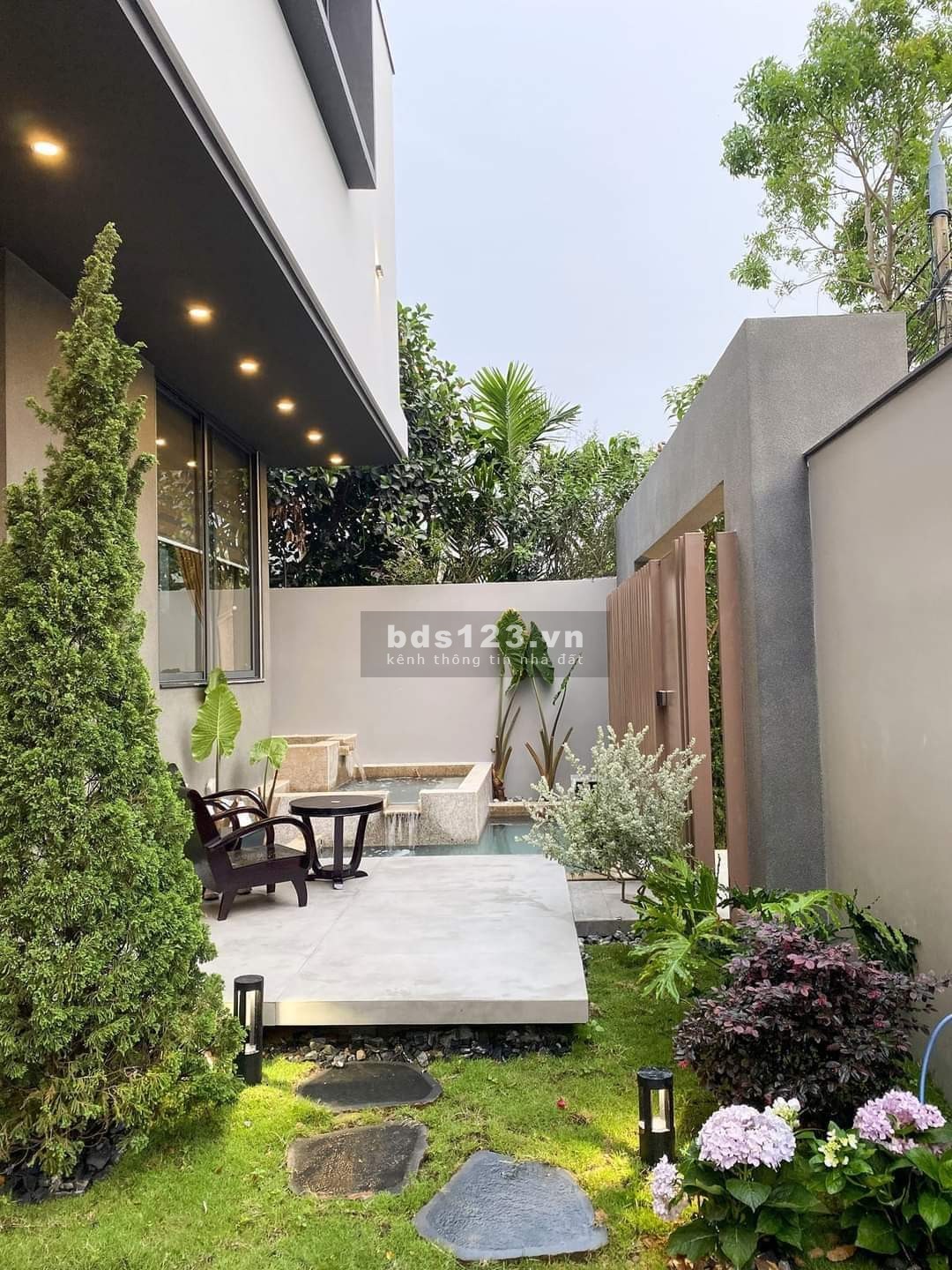 Villa đường Nguyễn Lữ, Nam Việt Á, Ngũ Hành Sơn