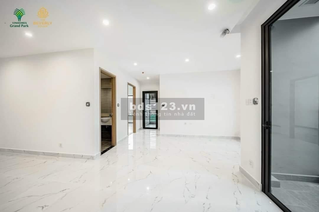 Chính chủ sang lại CH02 tầng cao, toà BS15 The Beverly Solari, Vinhomes giá 3.xx ty