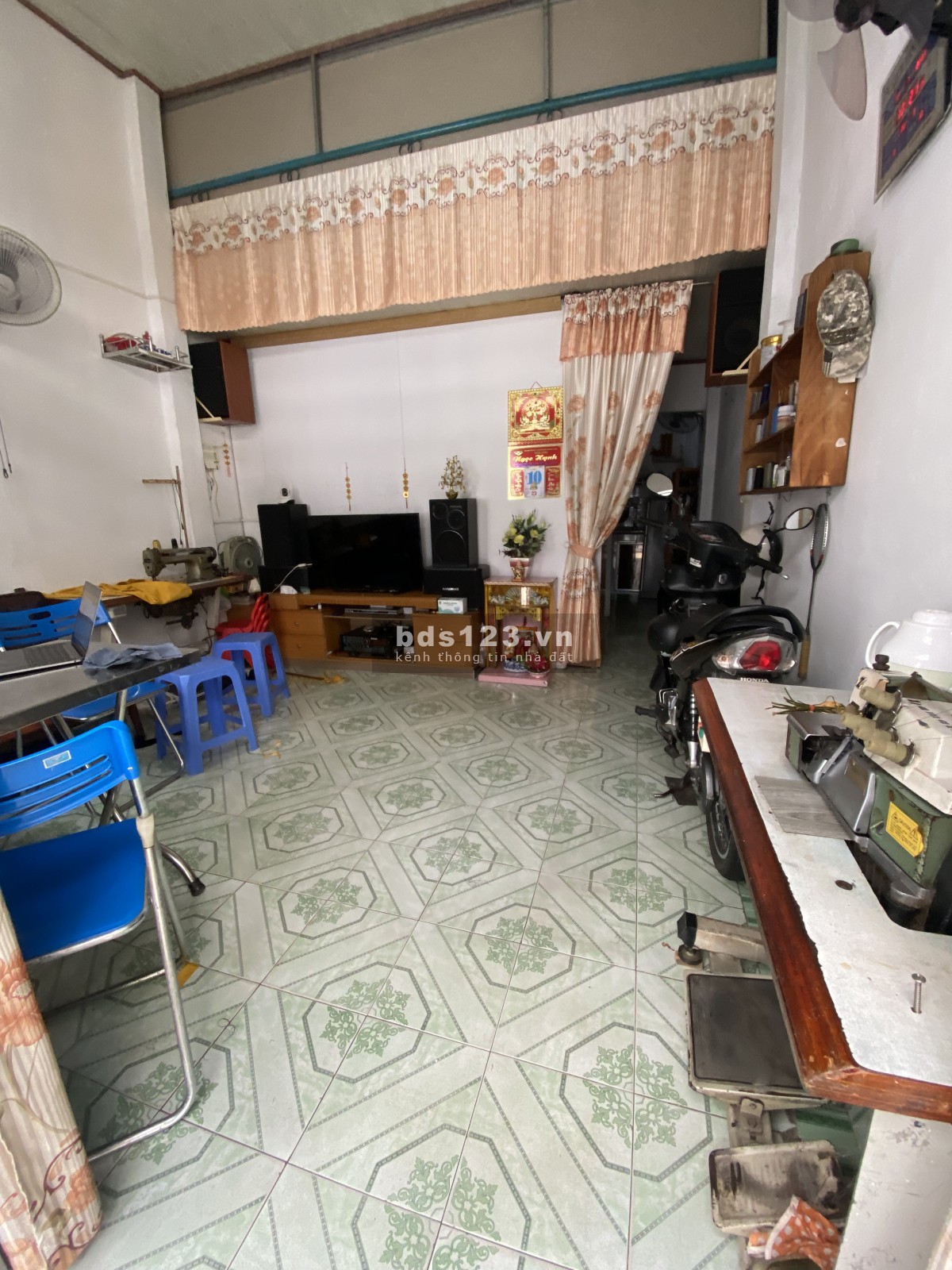 Chính chủ cần bán nhà cấp 4 gác lửng 32m2