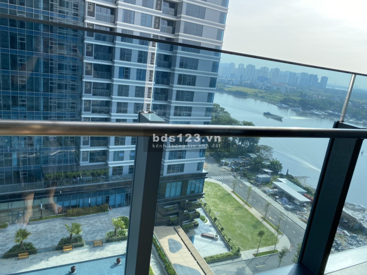 Cho thuê căn hộ Sunwah Pearl 2 phòng ngủ đầy đủ nội thất thoáng mát yen tỉnh trống sẵn