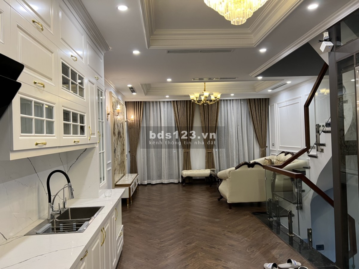 Cho thuê Shophouse 150m2 hoàn thiện vừa ở + kinh doanh. Chỉ: 28 triệu/tháng. LH: 0845089666