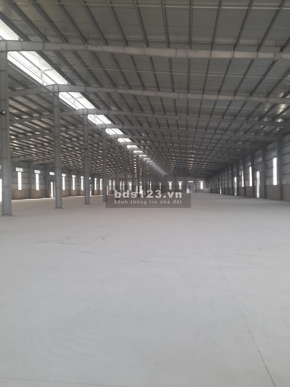 Cho thuê kho 7500m2 tại Chỉ Đạo, Văn Lâm, Hưng Yên.