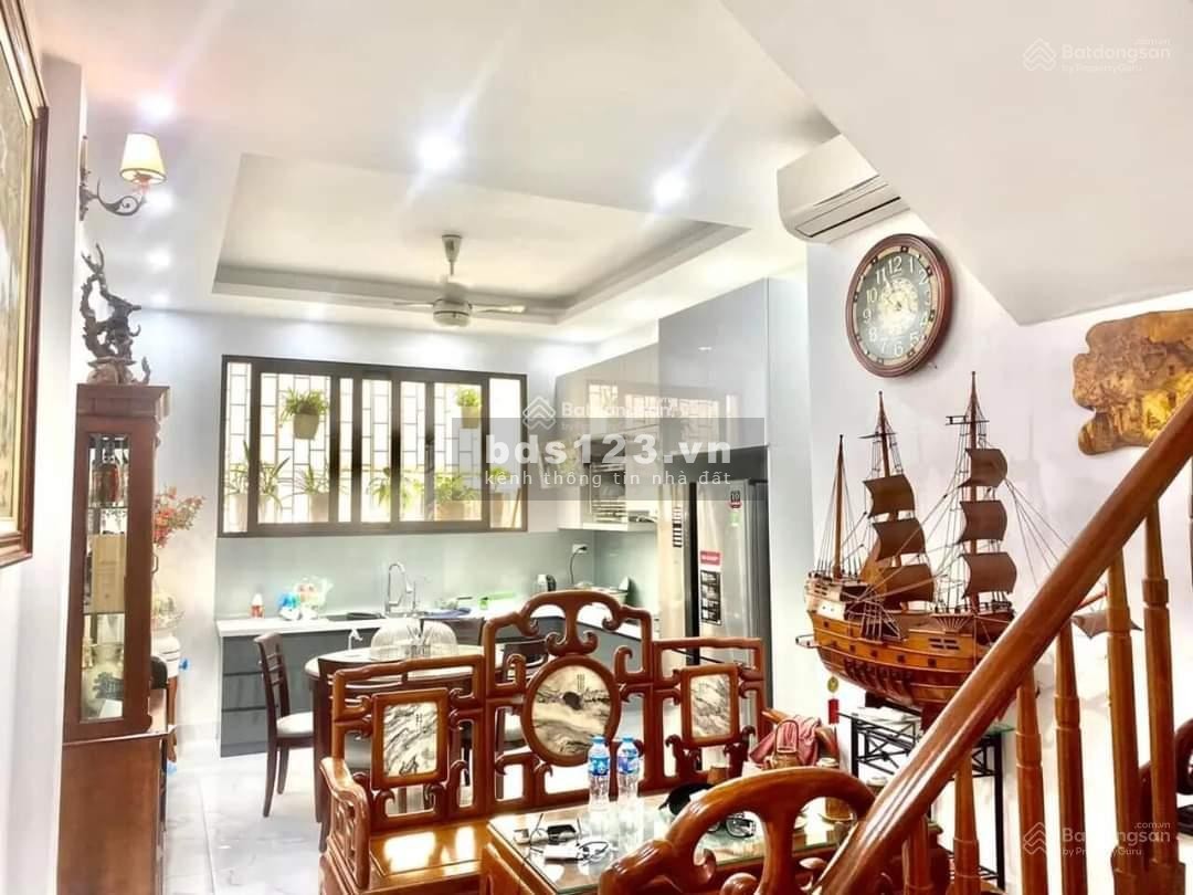 Cực hiếm. Phố Hoàng Ngọc Phách. Ô tô đỗ cửa kinh doanh 40m2x4t giá 7.38 tỷ