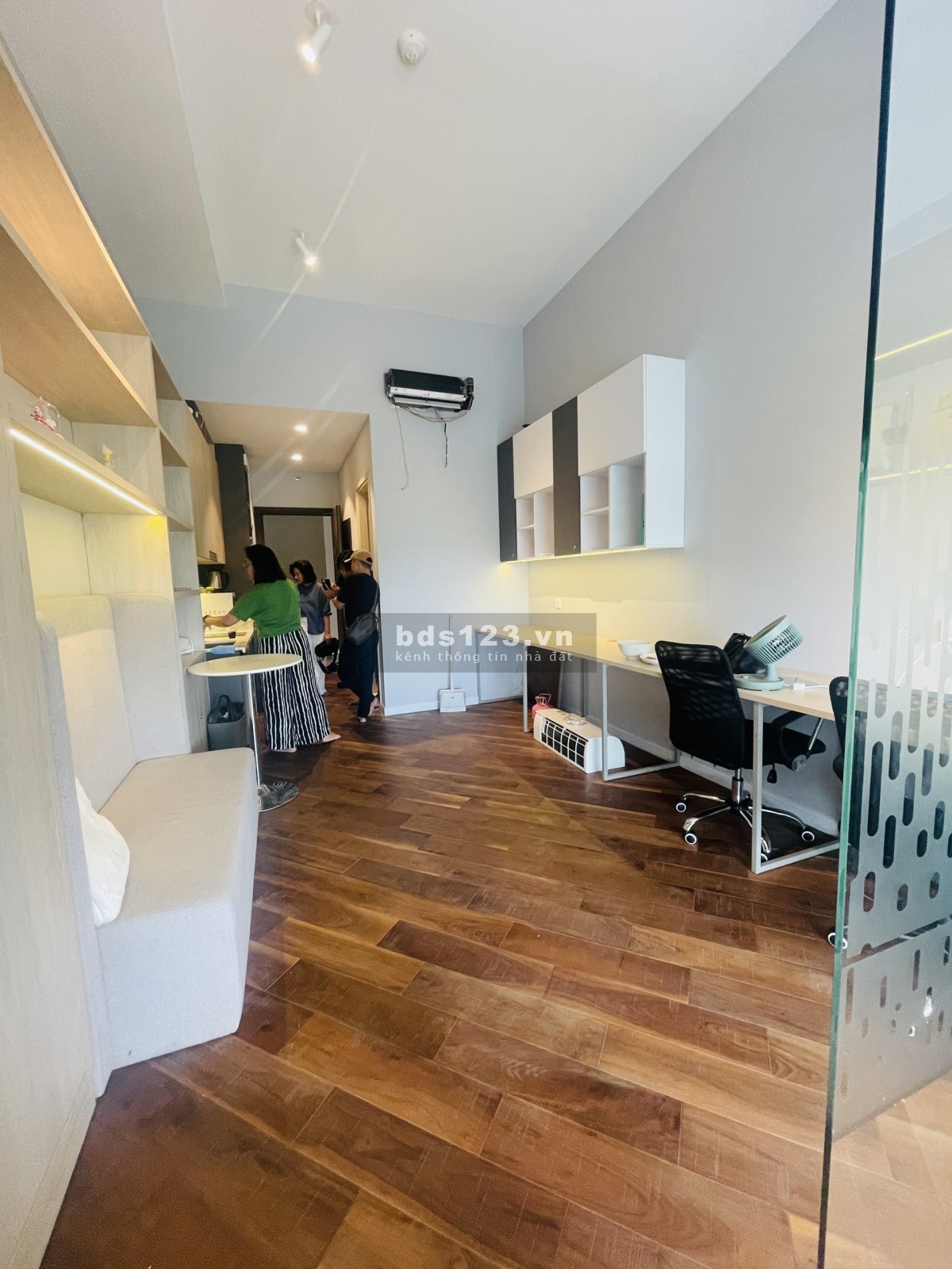Studio xinh quá nè khách của em ơi- ghé vào The Sun Avenue để được sở hữa ẻm nhé