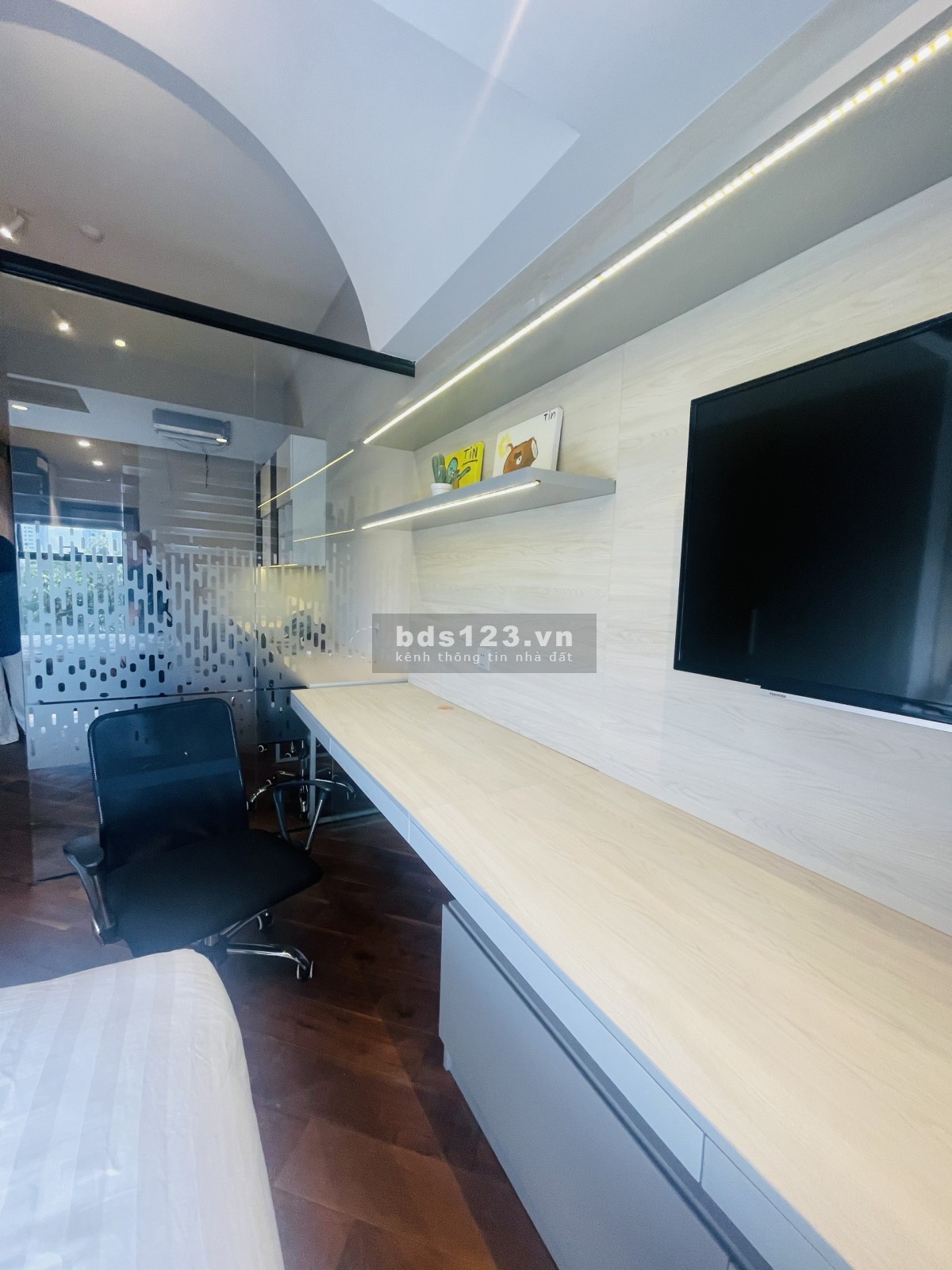 Studio xinh quá nè khách của em ơi- ghé vào The Sun Avenue để được sở hữa ẻm nhé