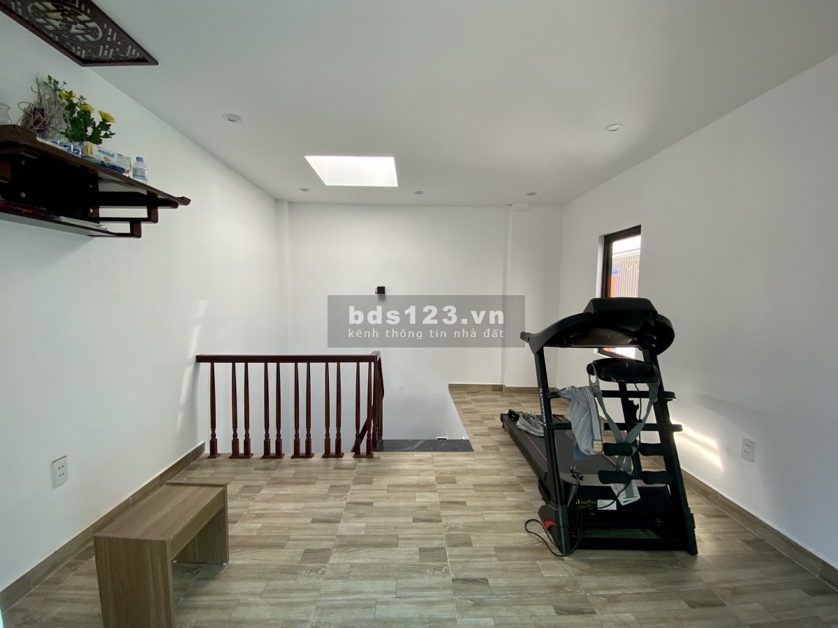 Cực vip. Phố Trần Duy Hưng, Trung Hoà, Cầu Giấy. Gần ôtô mặt ngõ thông kinh doanh. 40m2 x 5T, 5 tỷ