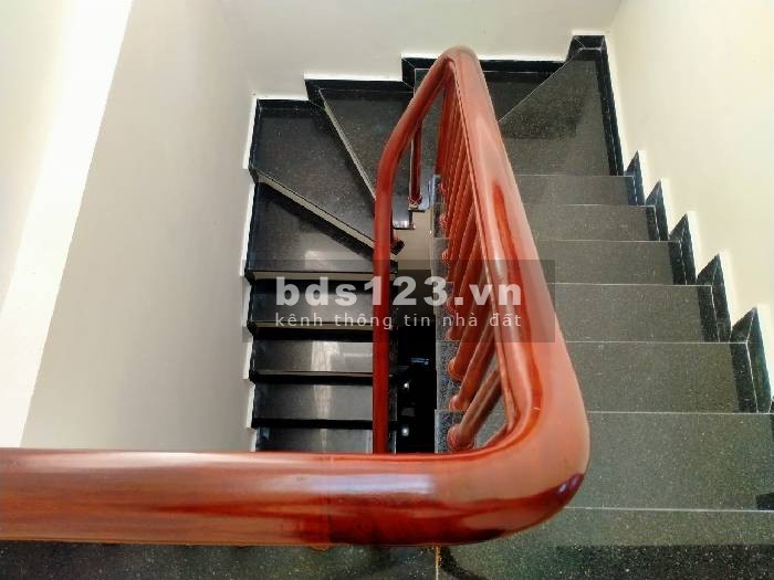 Chủ cần bán gấp nhà Nguyễn Trãi - Lô góc thoáng - Ngõ ba gác - 30m2 - 4 tầng