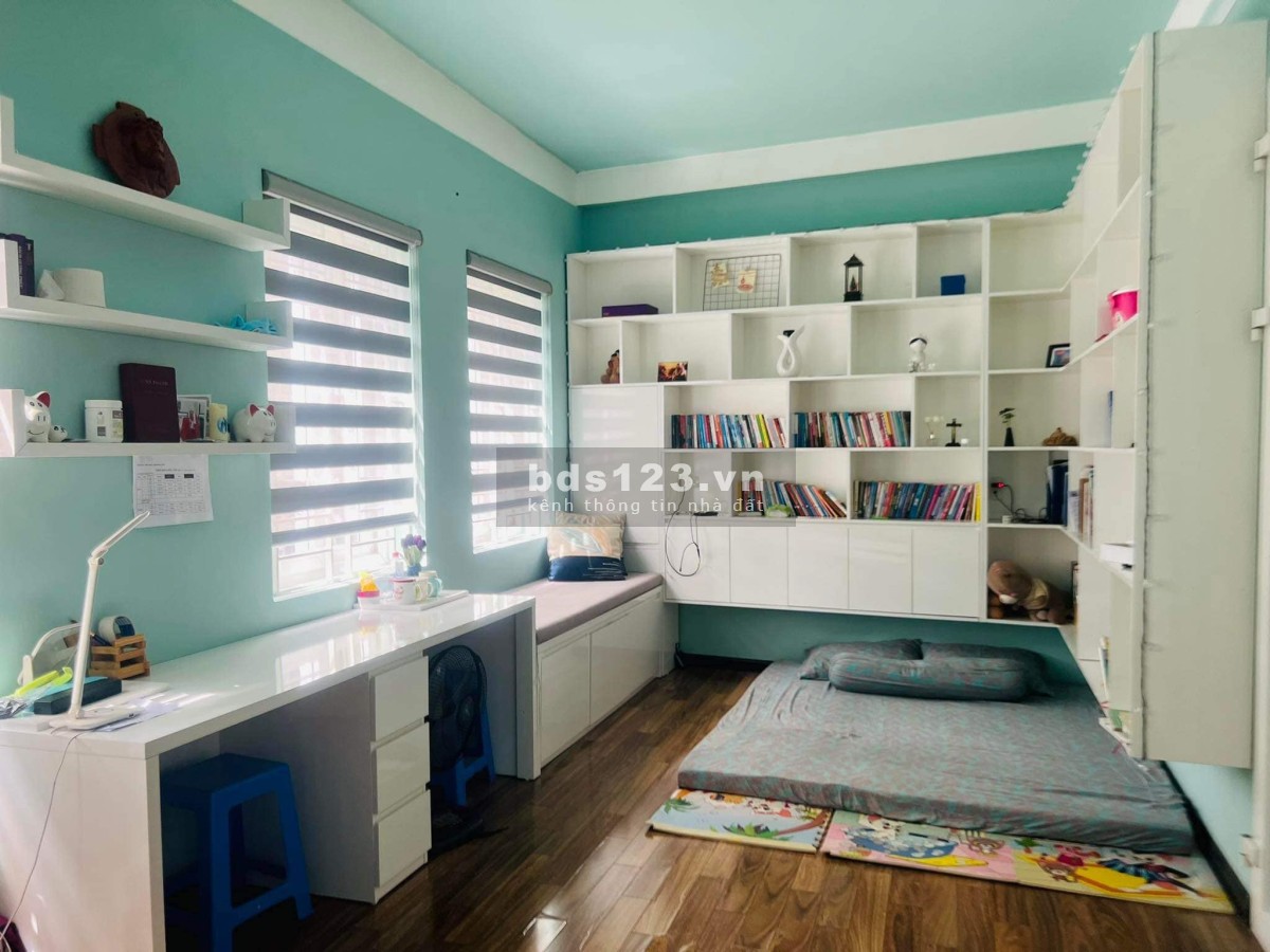 Bán nhà Trường Chinh, ngay phố Vọng, 35m2, 6 tầng,nhỉnh 3 tỷ