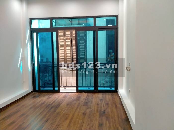 Chủ cần bán gấp nhà Nguyễn Trãi - Lô góc thoáng - Ngõ ba gác - 30m2 - 4 tầng