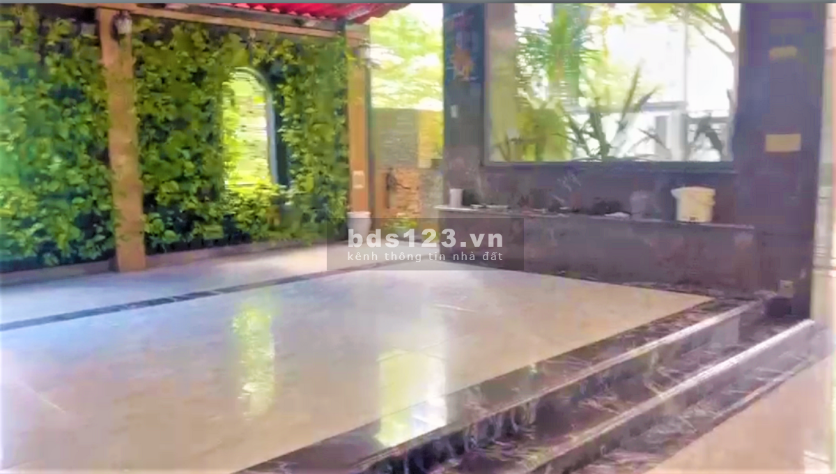 Cho thuê Mặt bằng kinh doanh tầng Trệt ngay Biệt thự Sadeco sau lưng SC Vivo City Giá rẻ, Quận 7