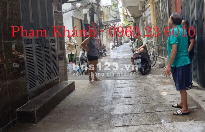 Cần bán nhà trung tâm Ba Đình, 41m2, 4 tầng, MT 4m, 5.2 tỷ