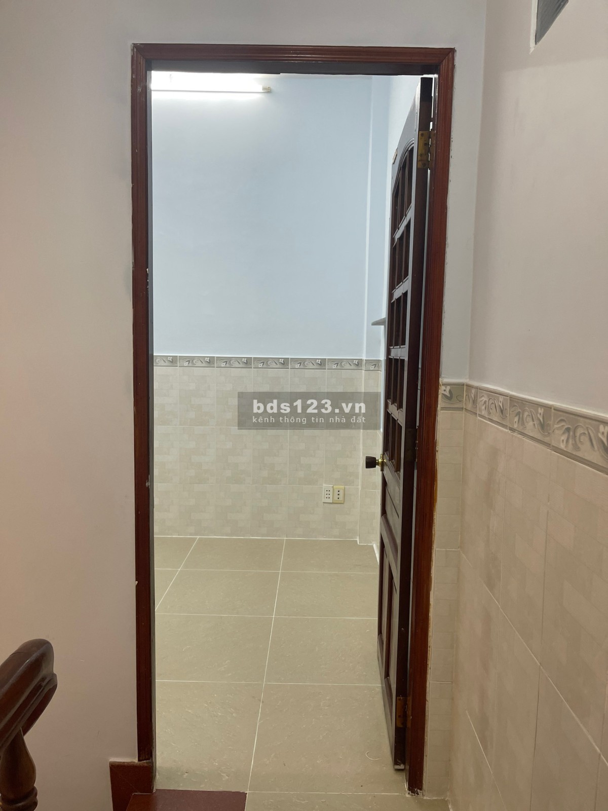 Cần cho thuê Nhà Hẻm 240 Nguyễn Văn Luông f.11, Quận 6, Dt : 3m5 x 8m, Dt : 50m2, 2PN,