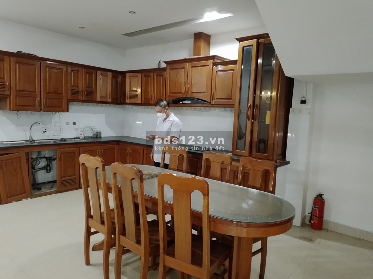Bán nhà 2 tầng 125m2 - ngay tthc Ngũ Hành Sơn - cách biển 2p - sát chợ - khu vực ở cực kỳ tốt