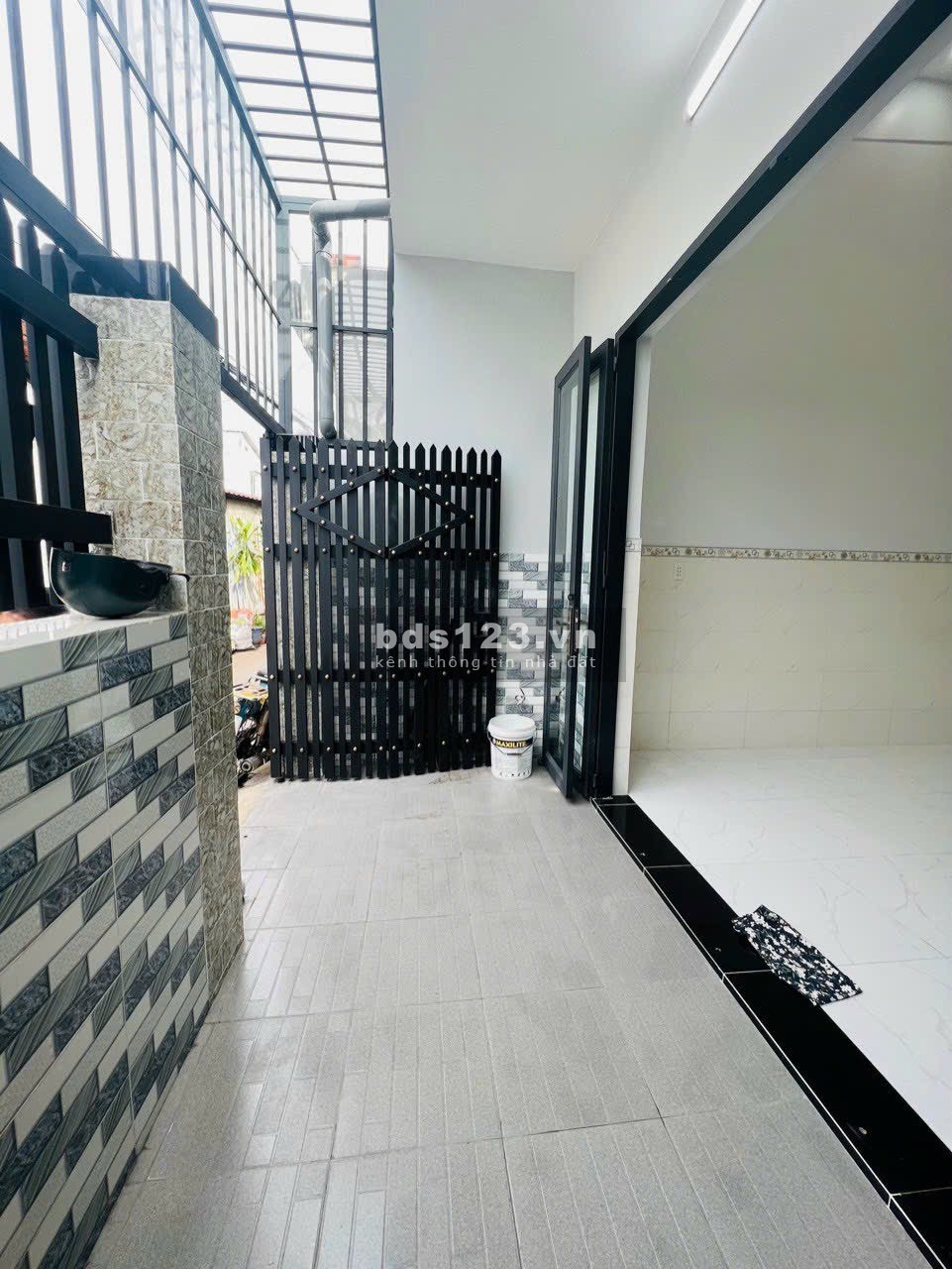 Bán gấp nhà 1 trệt 1 lửng hẻm thông đường số 10, Linh Trung, Thủ Đức. 4 tỷ/57.5m2
