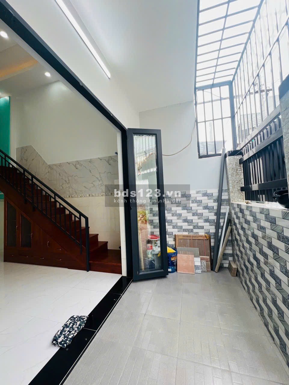 Bán gấp nhà 1 trệt 1 lửng hẻm thông đường số 10, Linh Trung, Thủ Đức. 4 tỷ/57.5m2