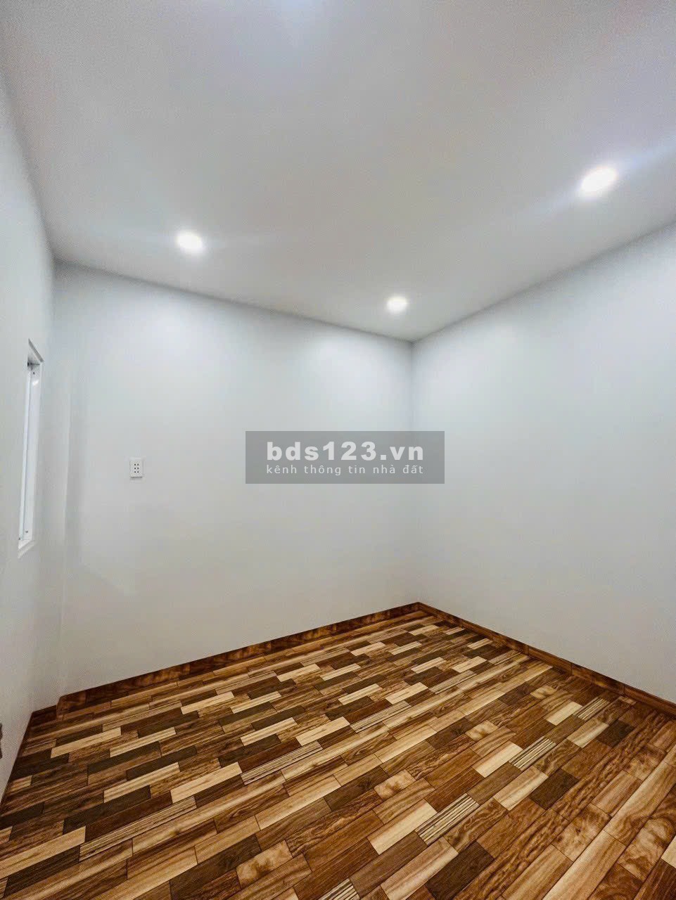Bán gấp nhà 1 trệt 1 lửng hẻm thông đường số 10, Linh Trung, Thủ Đức. 4 tỷ/57.5m2