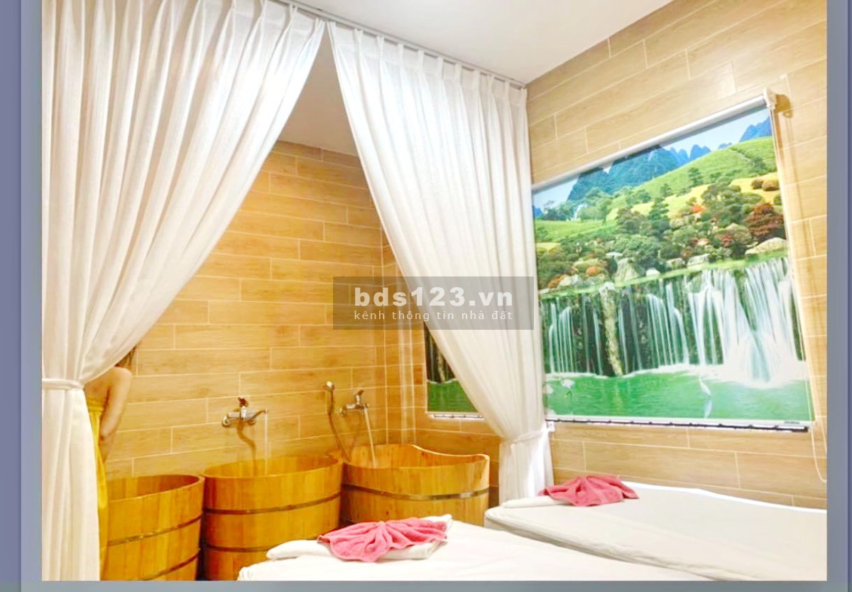 Bán nhanh khách sạn Diamond góc 2 mặt tiền Đường Số Tân Quy, Q7