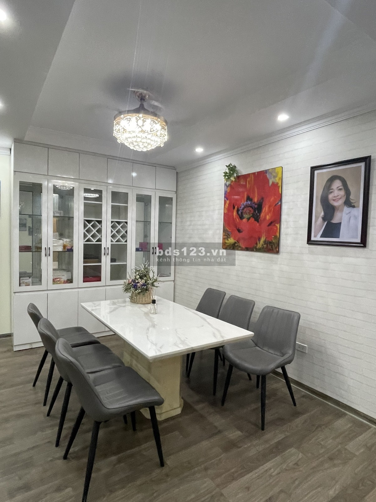 Cho thuê căn hộ cao cấp Tân Hoàng Minh D*Eldorado [Tòa E2] Lạc Long Quân. Diện tích 70m giá 17 triệu