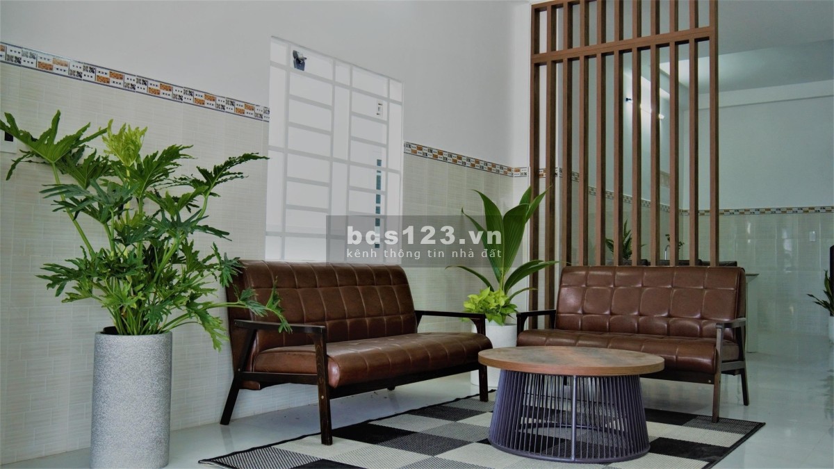 Bán nhà mặt tiền kinh doanh 1 trệt 1 lầu và dãy phòng trọ cho thuê