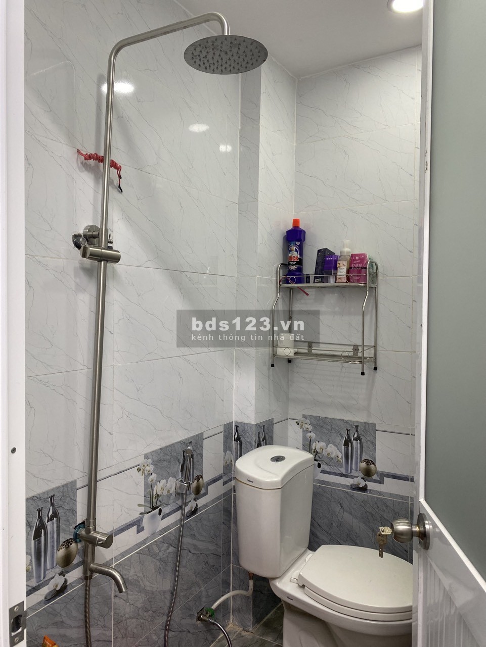 Chính chủ gửi bán nhà đẹp như hình, có sổ hồng riêng