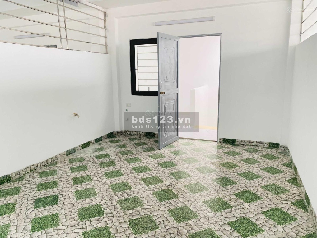 Nhà mới đẹp 35m2 xây 5 tầng mặt ngõ 10m ra phố Hồ Tùng Mậu, Mai Dịch, Cầu Giấy. Giá 4.3 tỷ