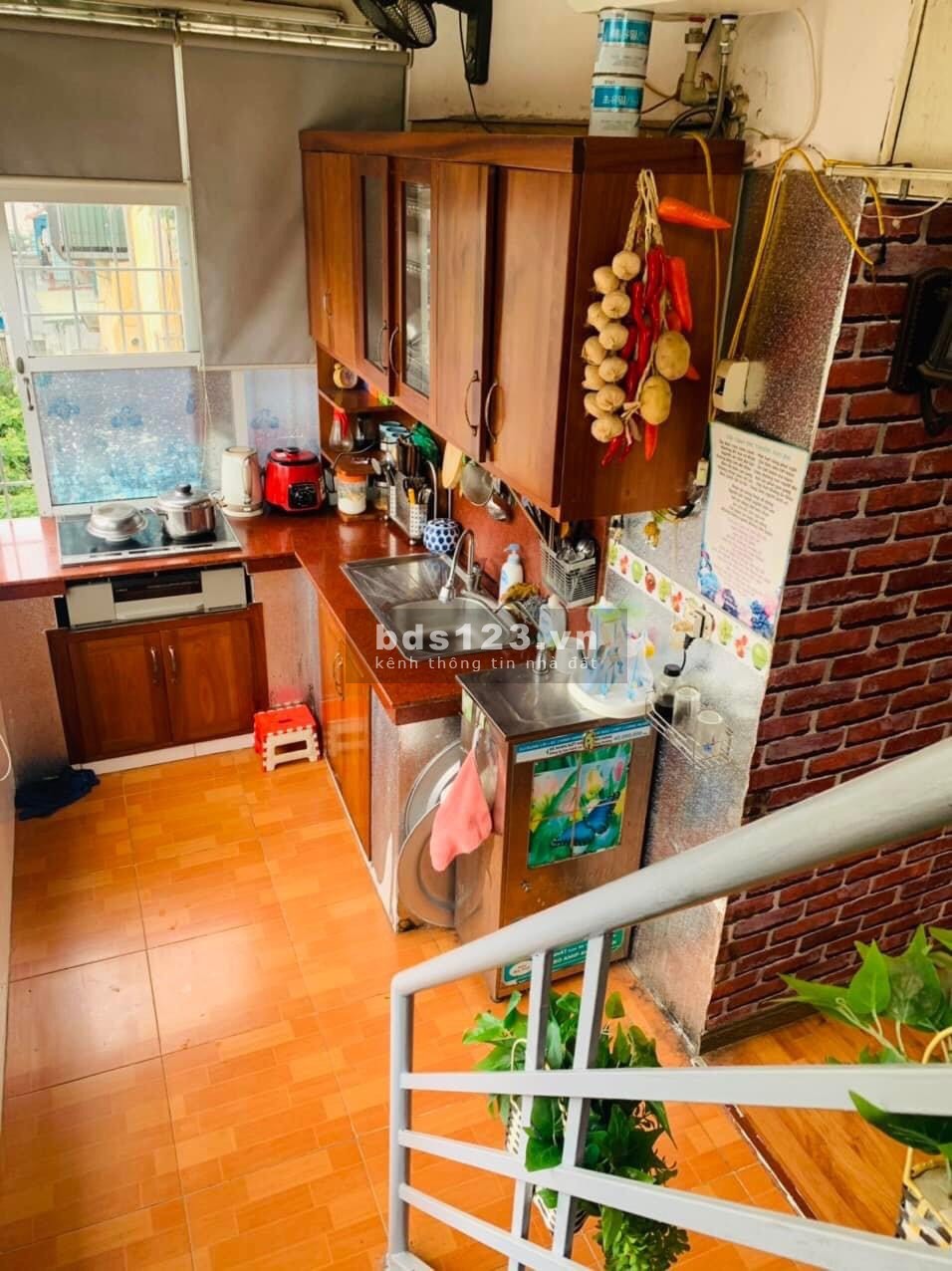Người quen nhờ bán hộ nhà Phố Vũ Trọng Phụng, 45m2 , Giá hơn 4 Tỷ