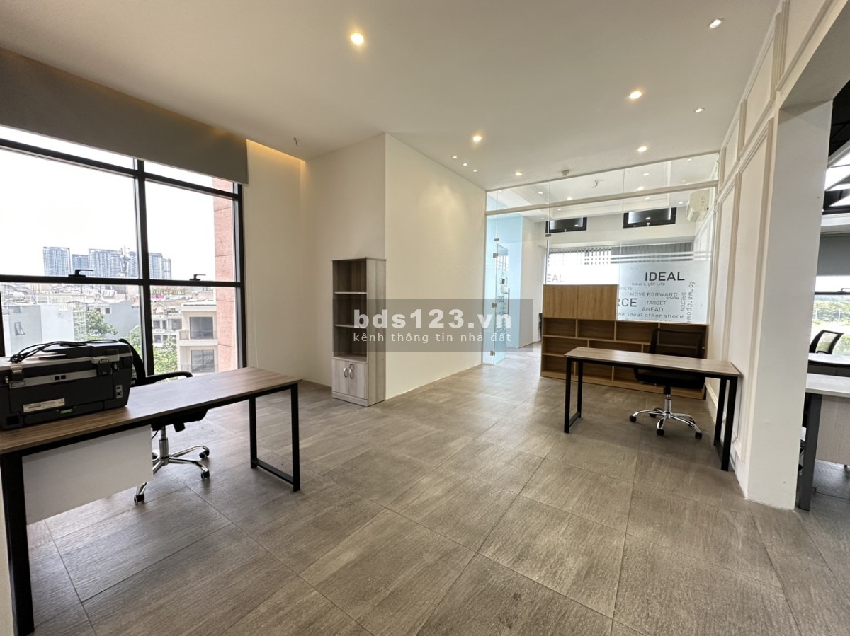 Cho thuê văn phòng trống sẵn 100m2 The Sun Avenue