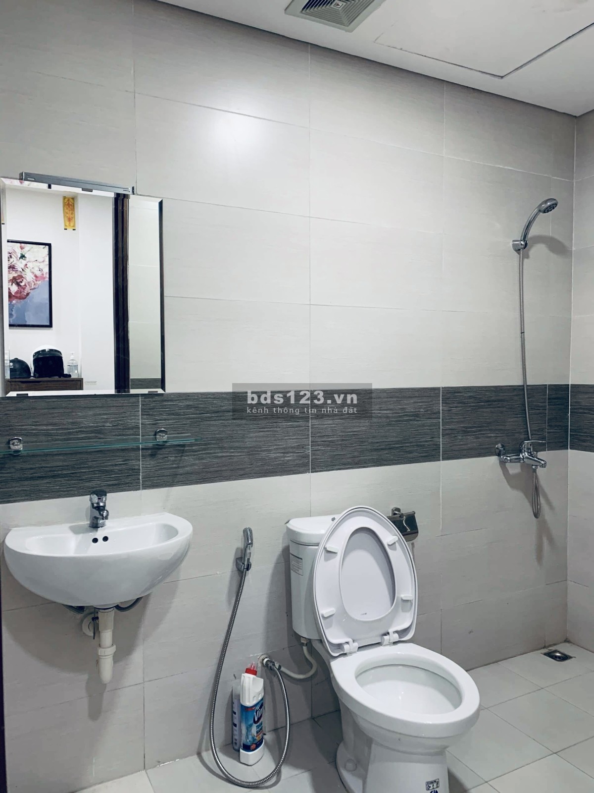Cực hiếm! Chỉ 3,1 tỷ có ngay căn 2 Ngủ 2 WC 74.1m2 tòa Smile Building - Nguyễn Cảnh Dị.
