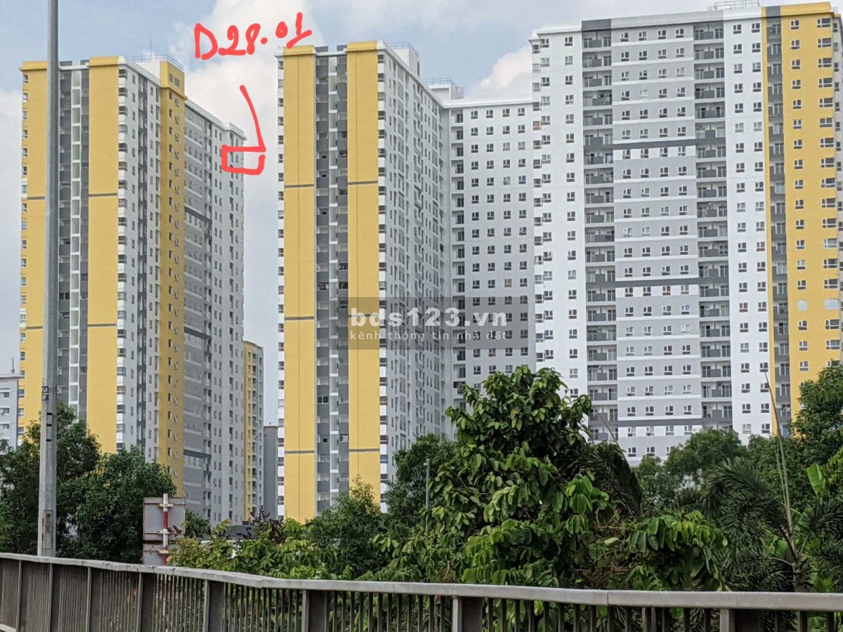 Chính chủ cần bán căn GÓC 2PN 65m2 tầng cao mới, chưa ở, D28 - 01 chung cư Diamond Riverside quận 8