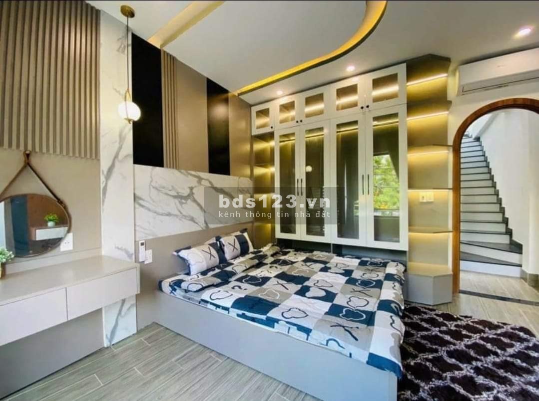 Cho thuê nhà 3 tầng mặt tiền quận Thanh Khê, khu vực kinh doanh đa ngành nghề