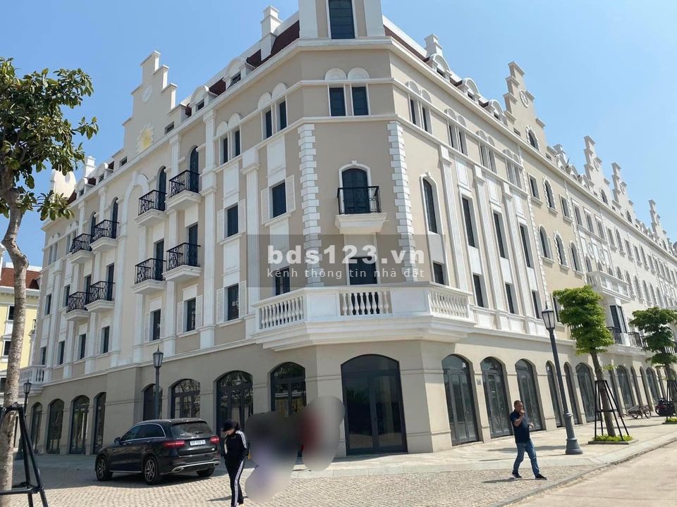 Bán Lô Shophouse Sun plaza Grand Word Tp hạ long vị trí góc mặt tiền 30m Hotline 0987106521