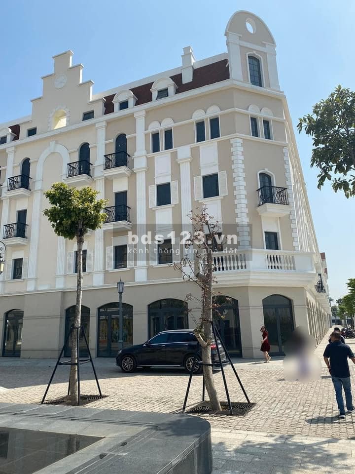 Bán Lô Shophouse Sun plaza Grand Word Tp hạ long vị trí góc mặt tiền 30m Hotline 0987106521