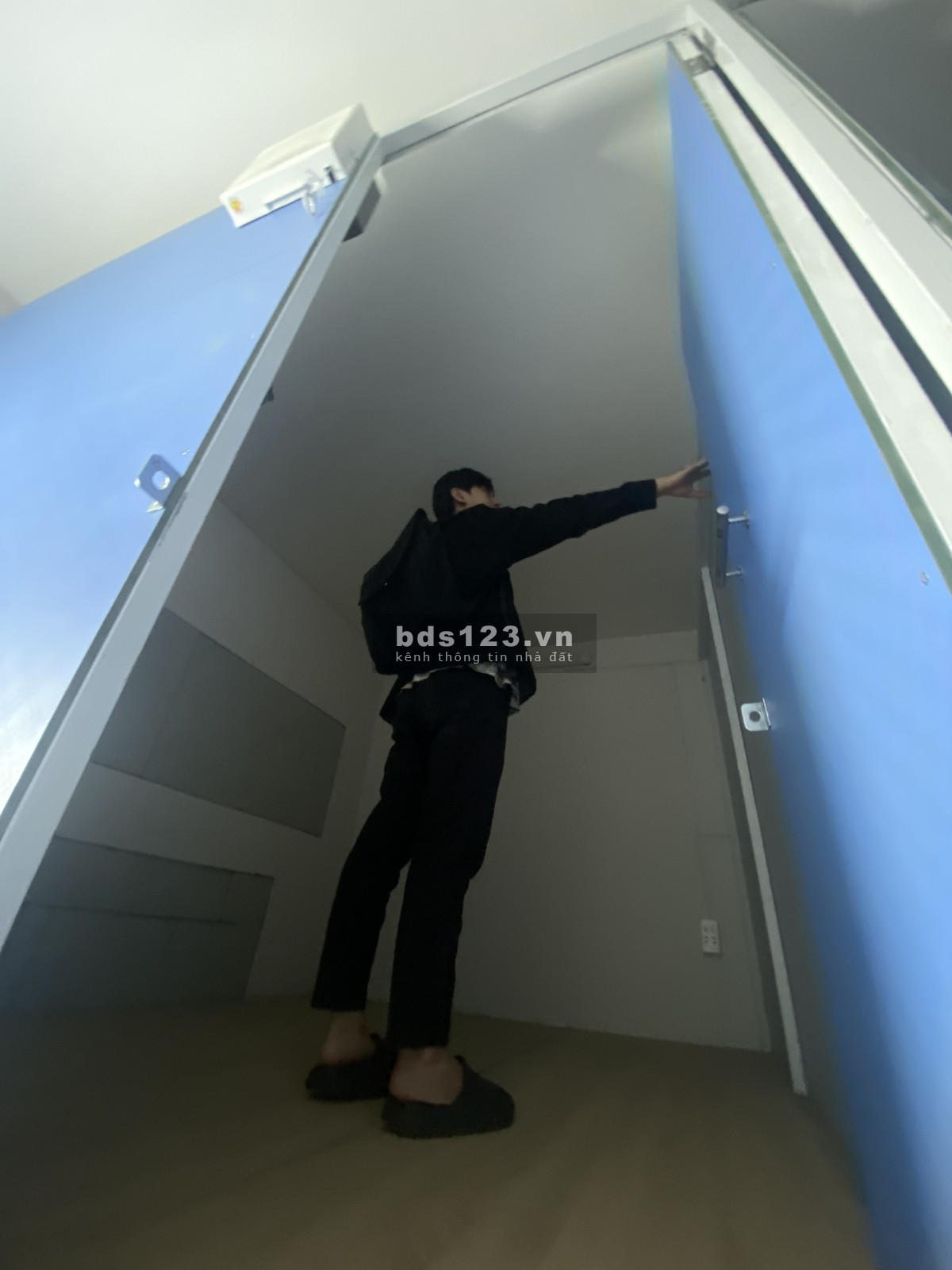 Sleepbox đứng quận Tân Bình có cửa khóa riêng biệt rộng gần 10M2