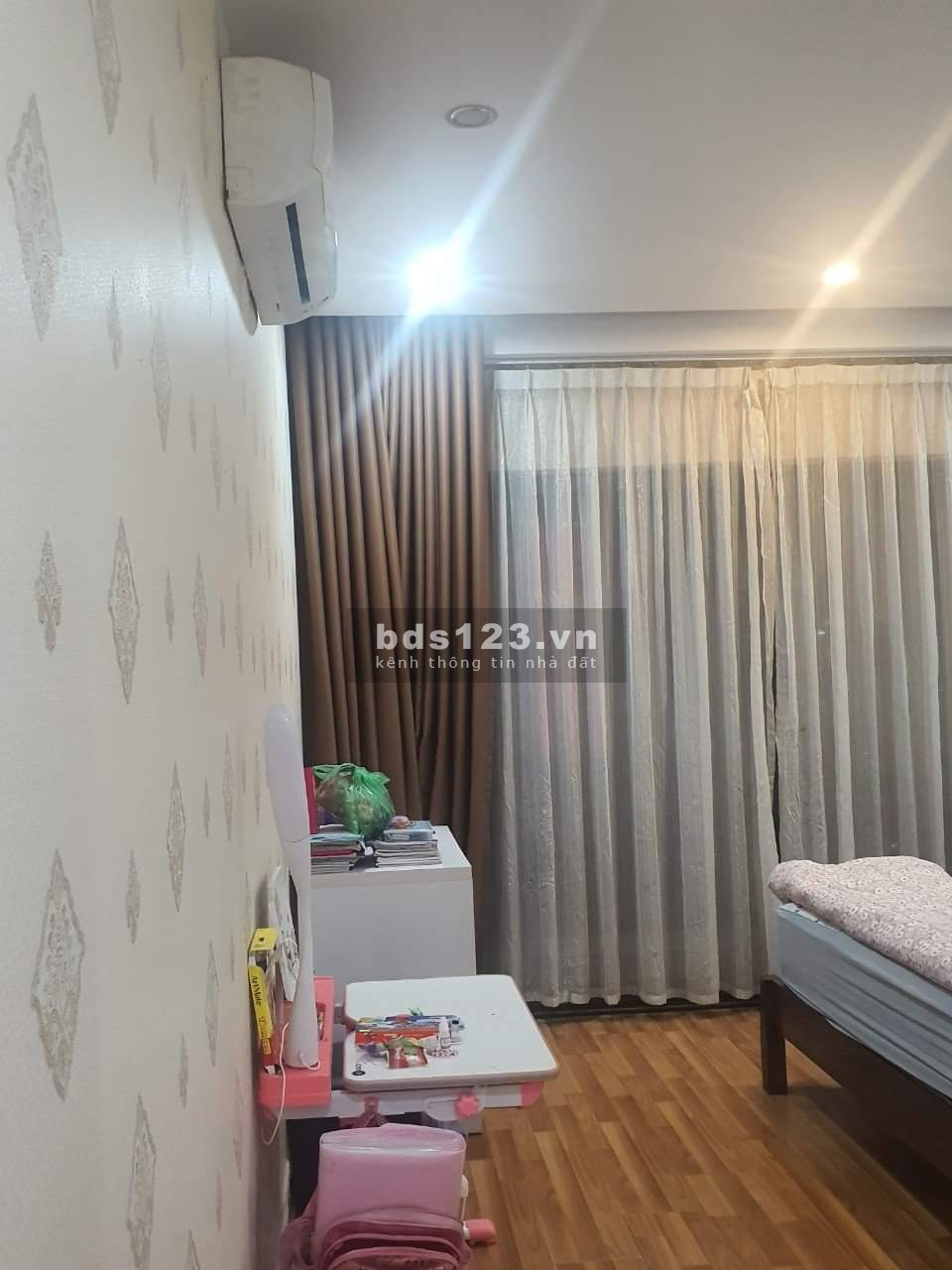 Căn hộ đẹp nhất tại 89 Phùng Hưng, lô góc 96M2, giá bay nhanh chỉ 2.5 tỉ
