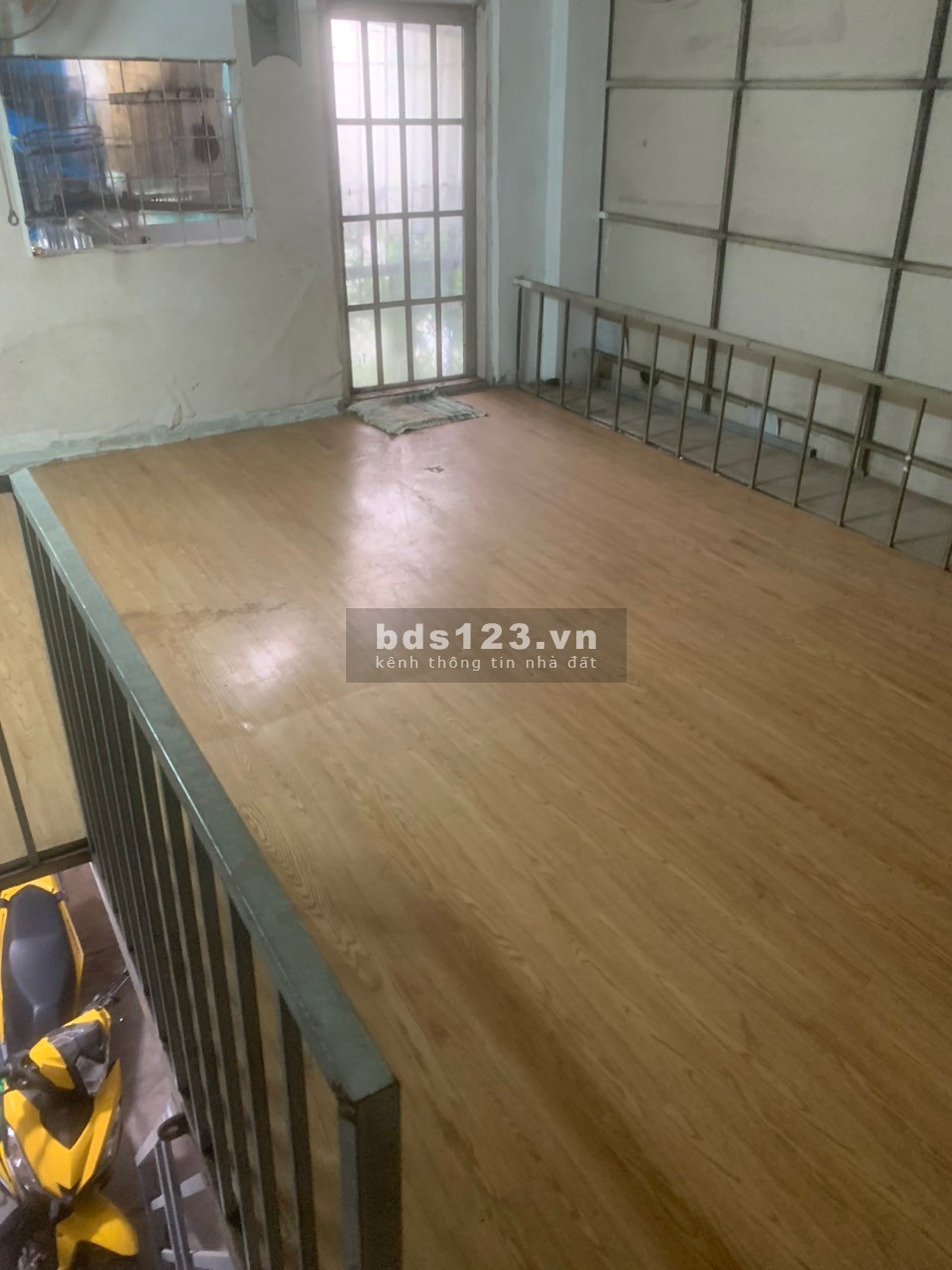 Phòng trọ siêu rẻ 1tr5 mặt tiền gần siêu thị Emart và ĐH Công Nghiệp