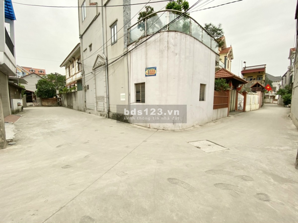 Bán nhà đất 2 tầng Phù Lỗ, S-111m2, giá 3.7 tỷ, gần Chợ Phù Lỗ, trường tiểu học Phù Lỗ B, sổ sẵn