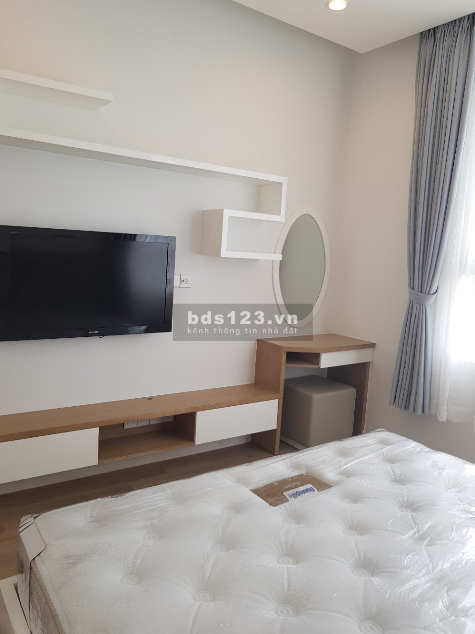 Căn 2PN SARIMI view trực diện công viên hoa Sala còn vài ngày nữa khách cũ trả nhà
