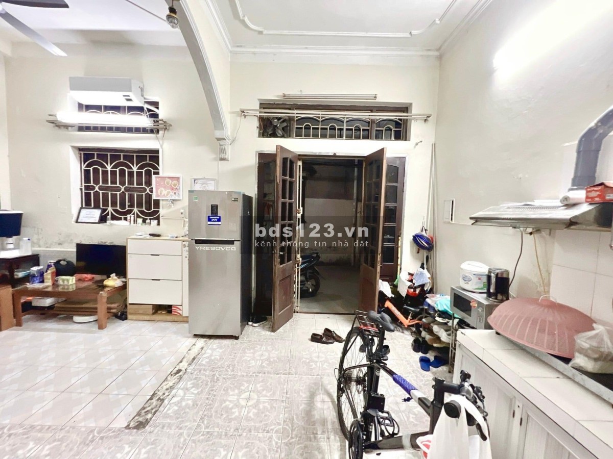 NÓNG!!! BN Xuân Đỉnh - Bắc Từ Liêm- 40m2 -Nhỉnh 3tỷ